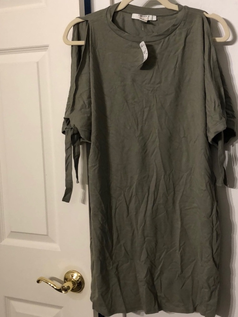 Forever 21 Olive Green Cold-Shoulder Tie Sleeve Tee